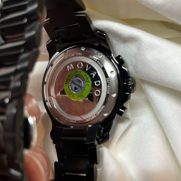 MOVADO Men’s Active Sport Chronograph Watch EUC - Picture 3 of 4